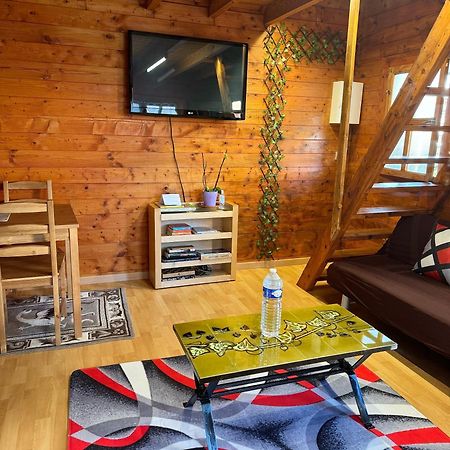 Cozy Cottage Paris Suburb! Бобини Екстериор снимка