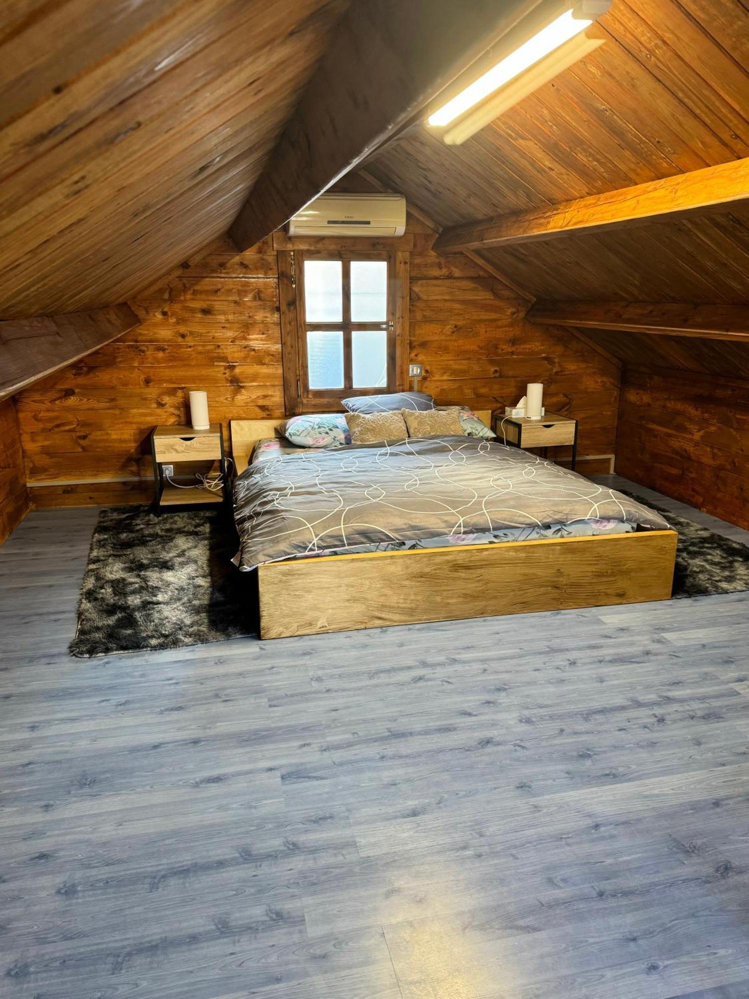 Cozy Cottage Paris Suburb! Бобини Екстериор снимка